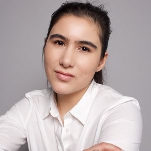 Meet your Posher, Isabelle marie